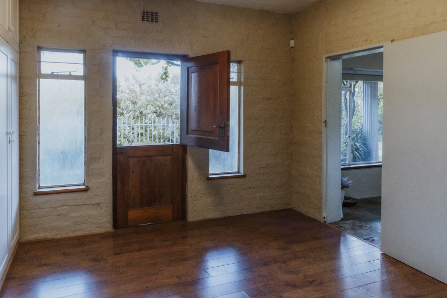 4 Bedroom Property for Sale in Buitenverwagting Western Cape